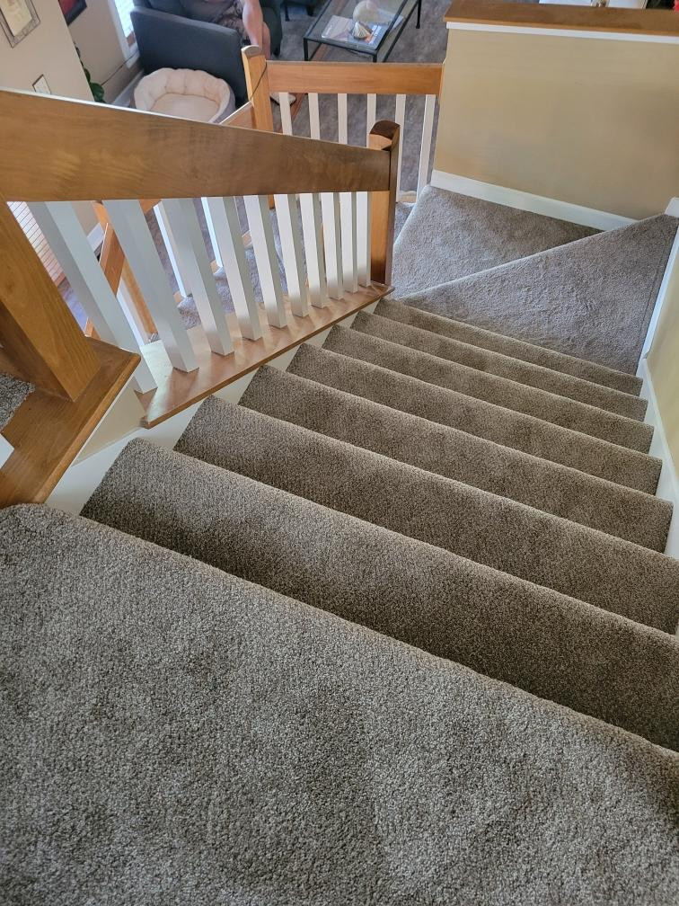 Carpet Staircase Installation