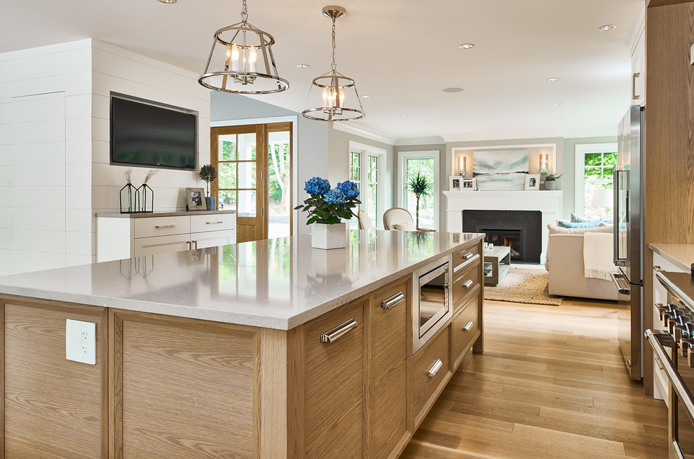 Inspiration for a transitional kitchen remodel in Vancouver