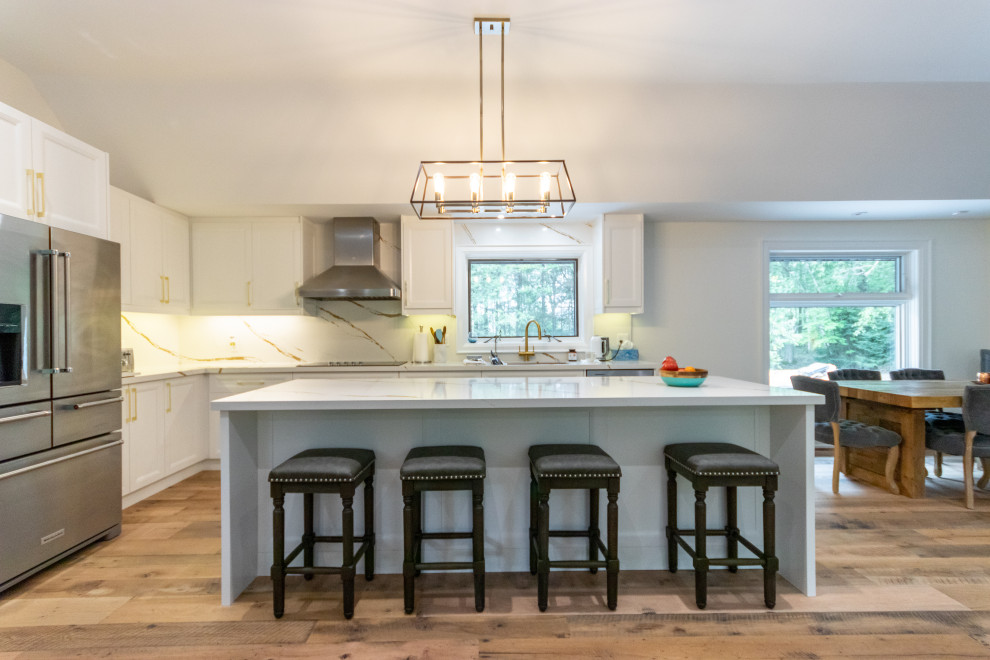 Kitchen - kitchen idea in Toronto