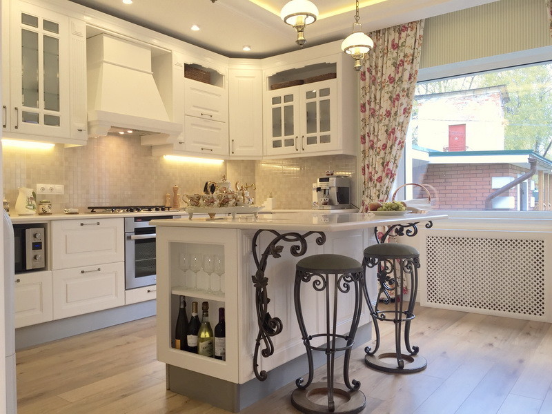 Кухня Джулия в частном доме г. Всеволожск (фабрика РИМИ)