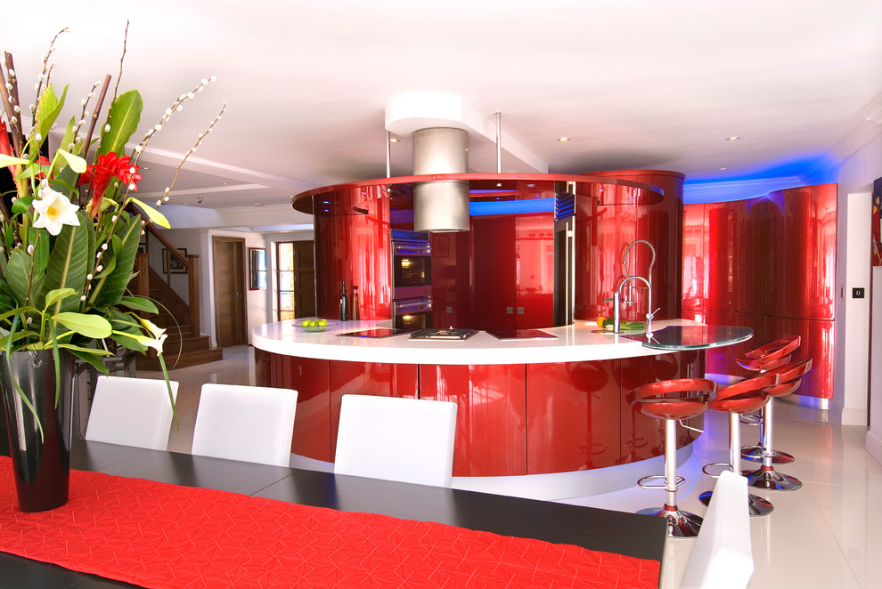 This is an example of an expansive modern home in London.
