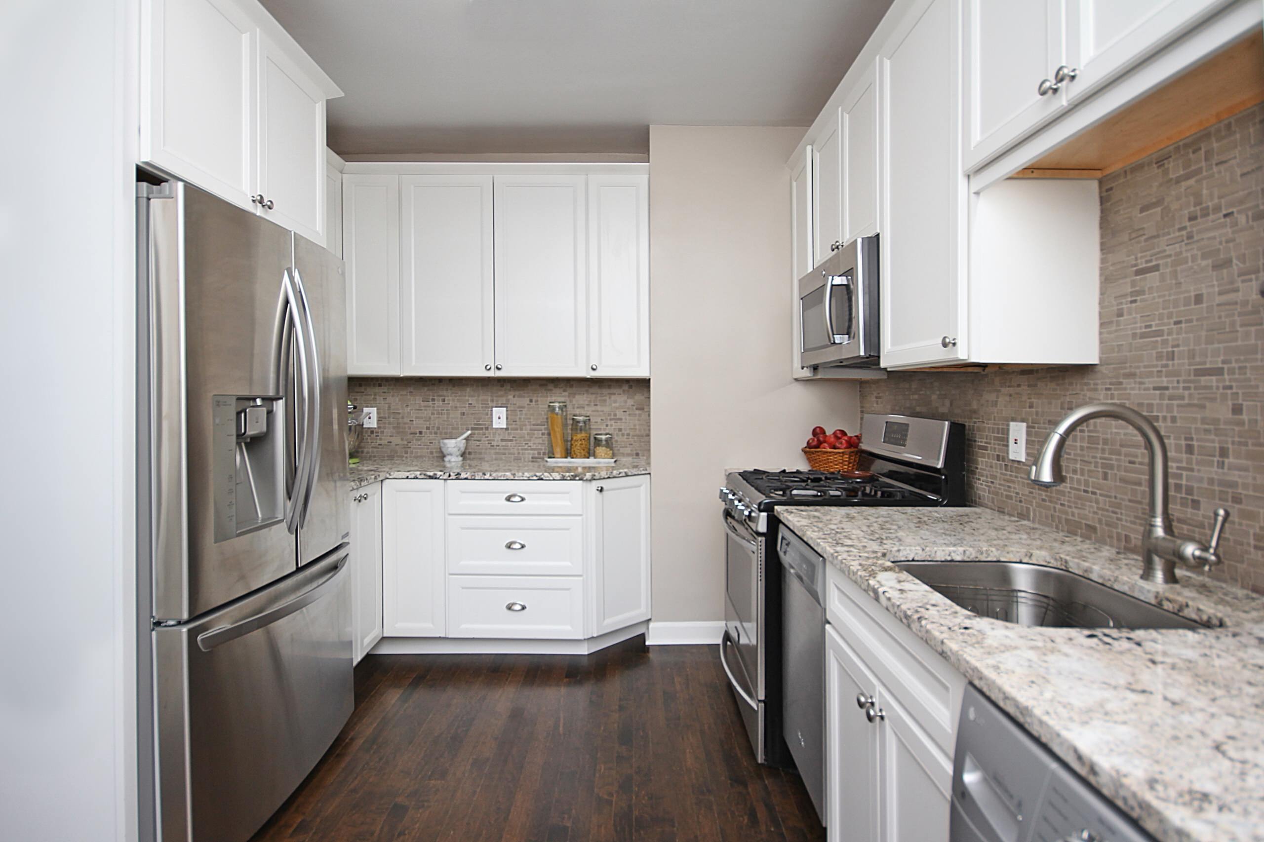 Cozy Evanston Traditional Kitchen