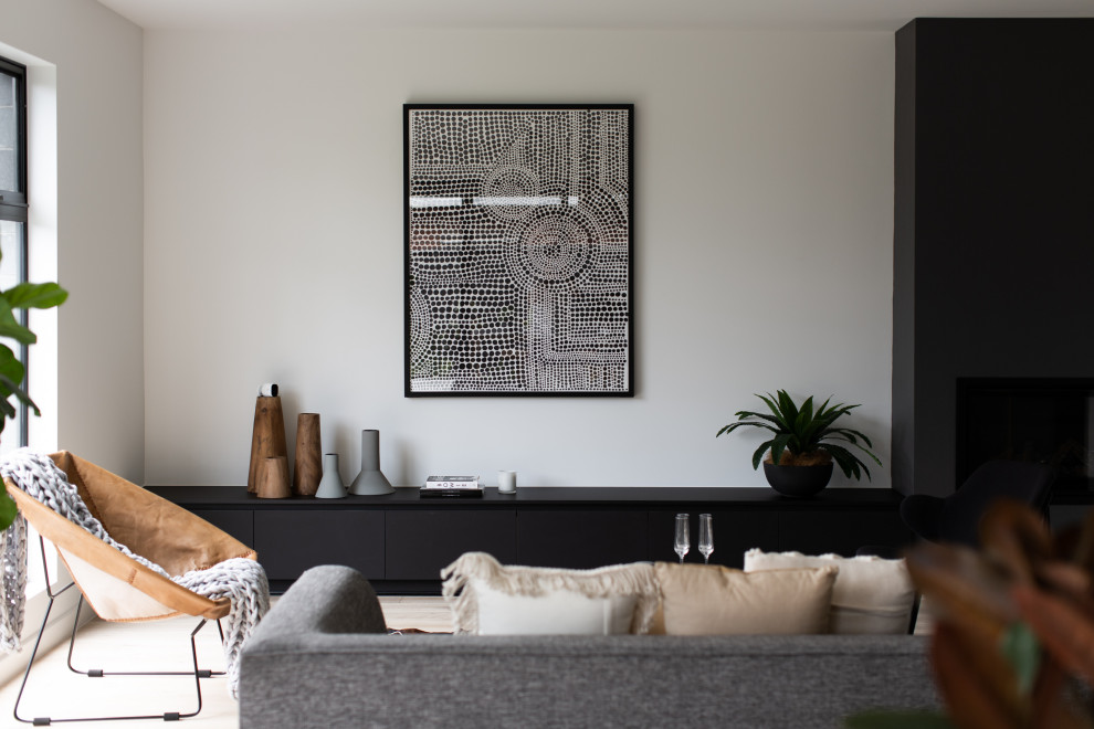 Inspiration for a mid-sized contemporary open concept living room in Adelaide.