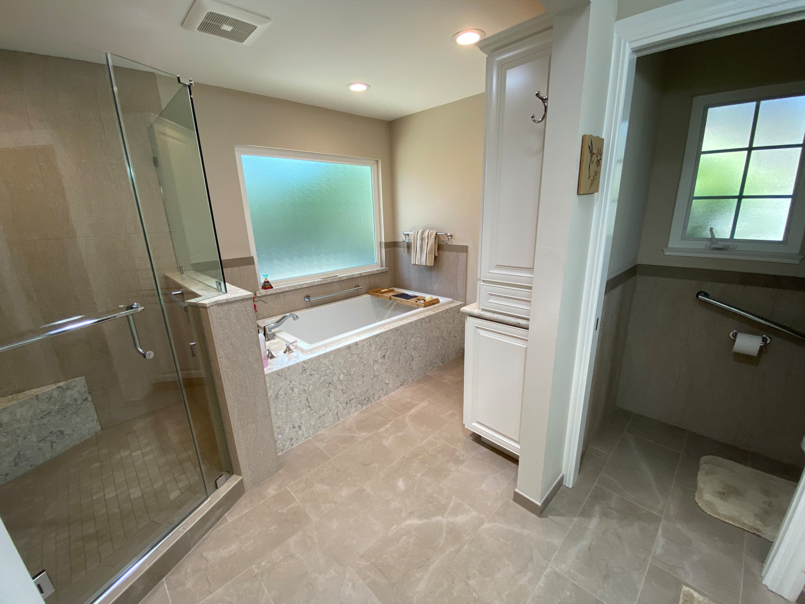 Lotspeich Bathrooms