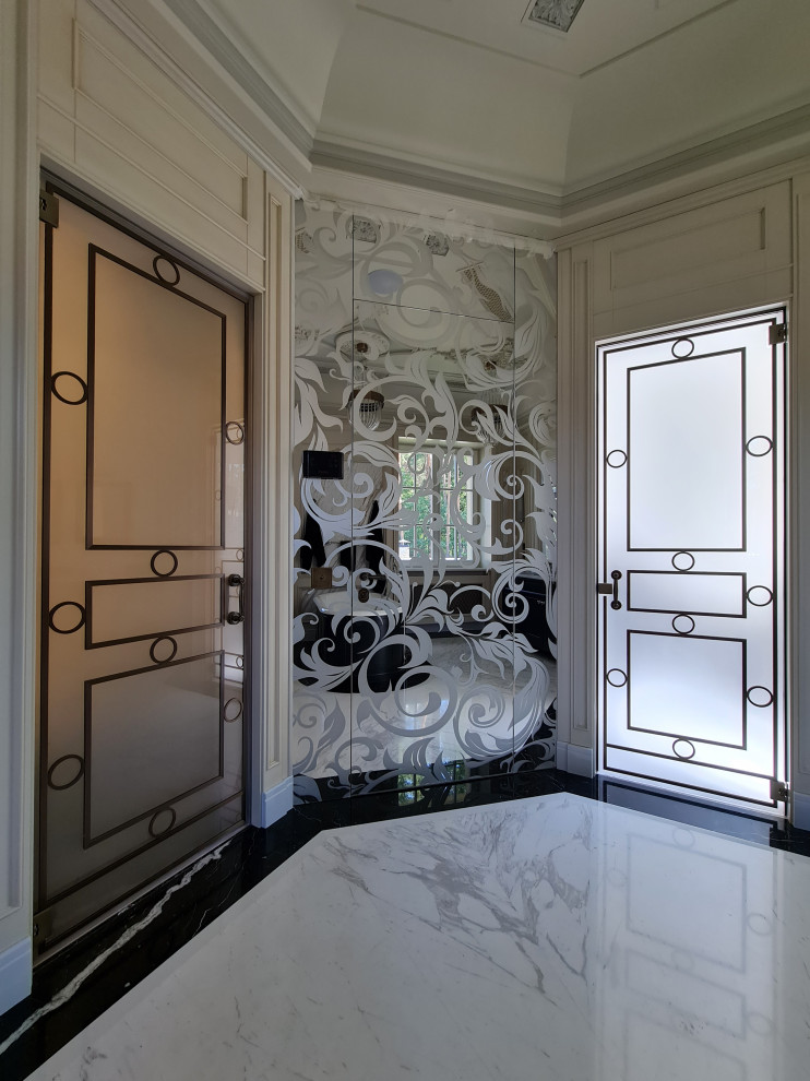 Стеклянные двери