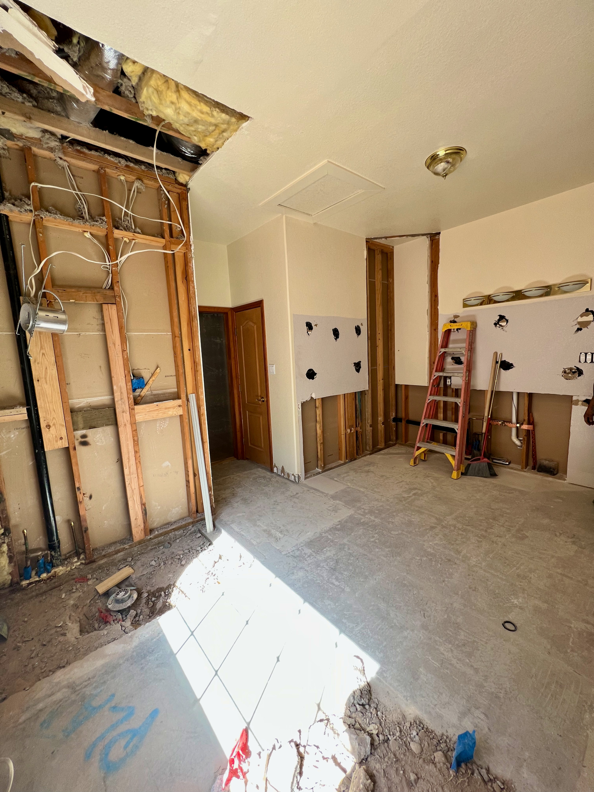 MASTER BATHROOM REMODEL