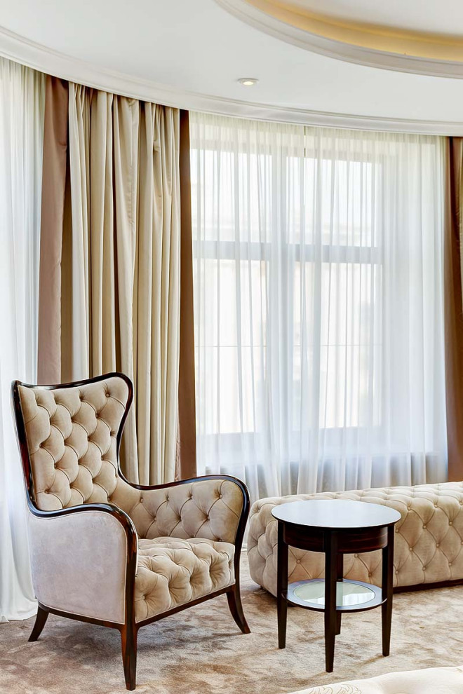 Дом в бежевых тонах