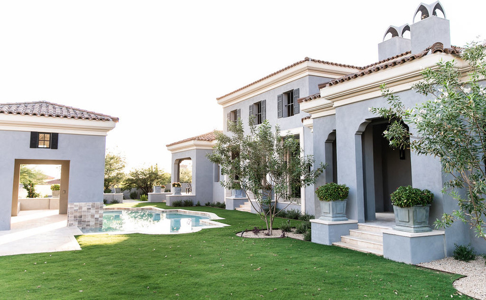 Transitional exterior home idea in Phoenix