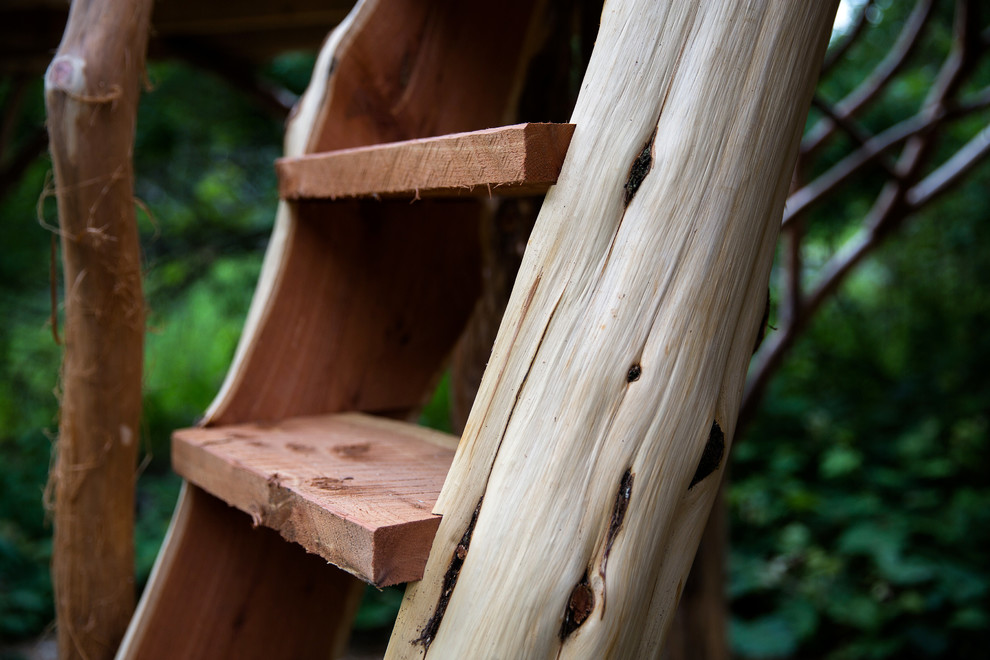 Design ideas for a rustic landscaping in Boston.