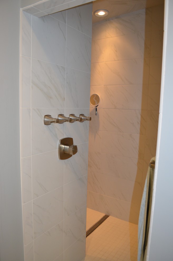Inspiration for a transitional home design remodel in Boston