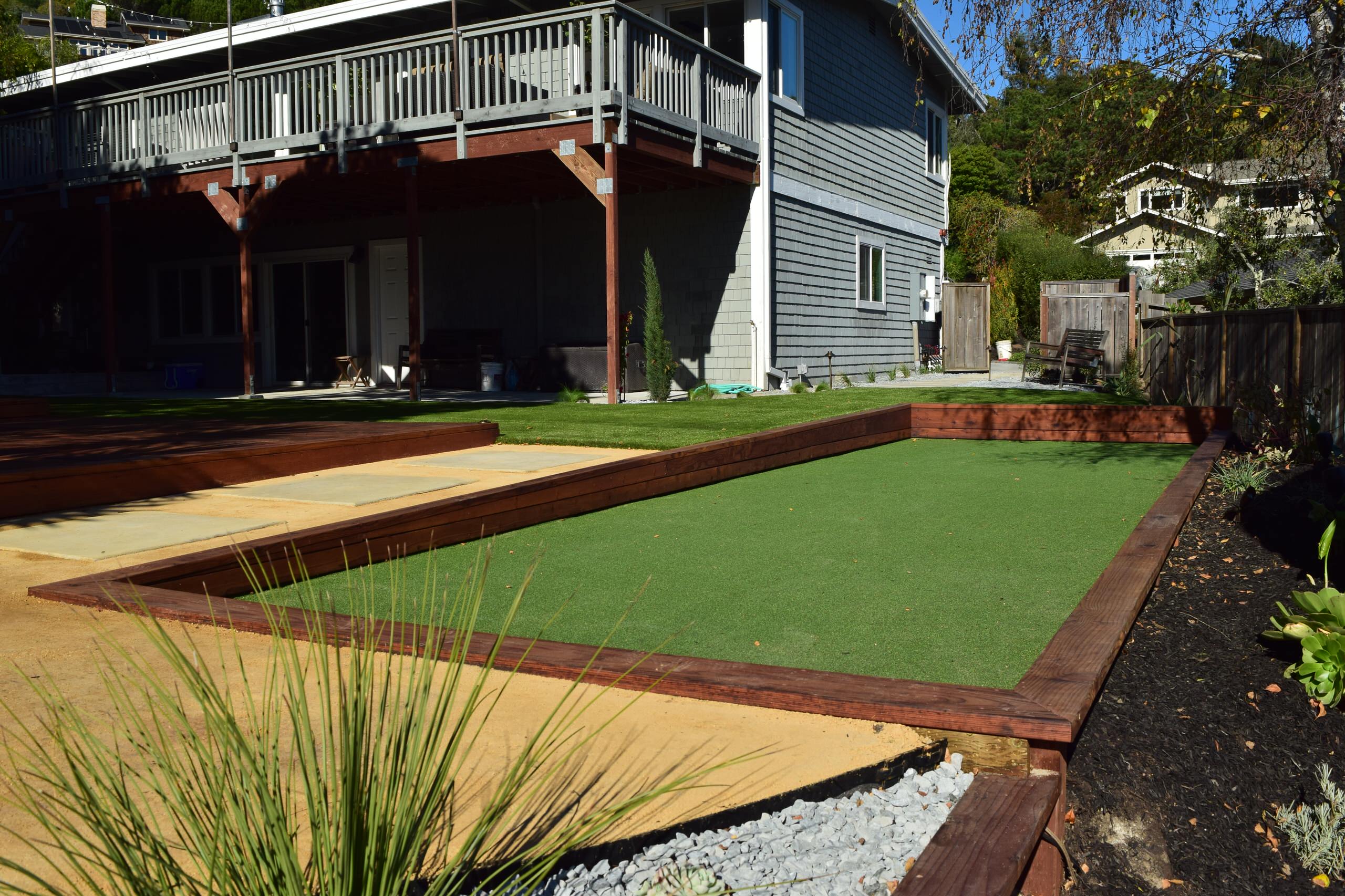 Entertainment terrace - Tiburon