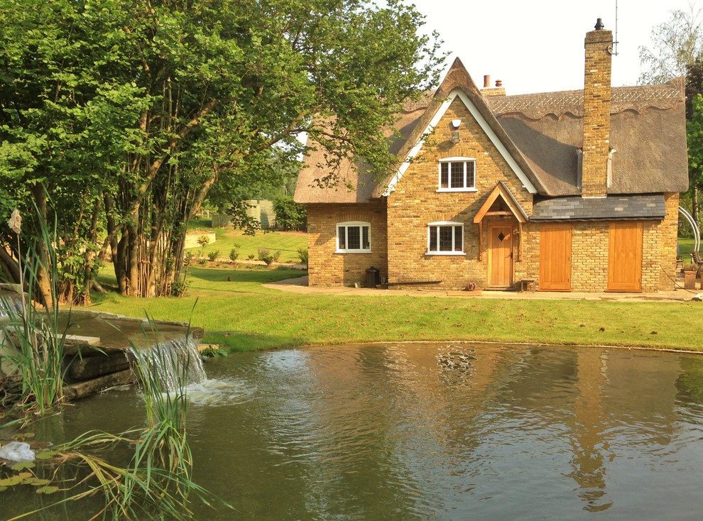 This is an example of a traditional exterior in Hertfordshire.