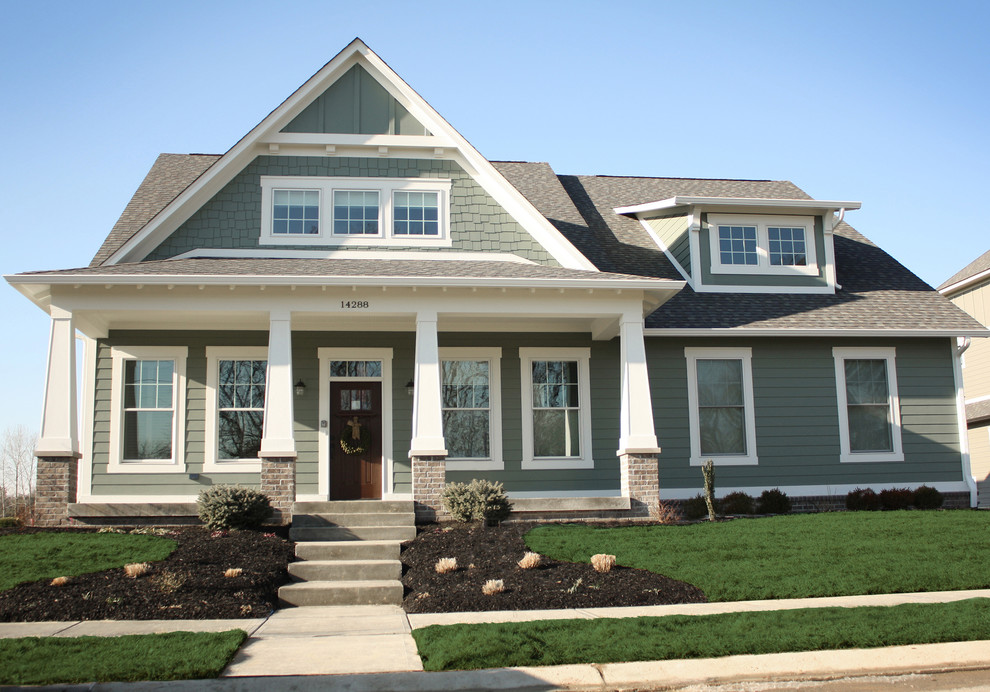 Craftsman exterior home idea in Indianapolis