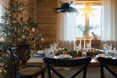 Houzz Tour: Scandi Christmas Decorations in a Russian Dacha