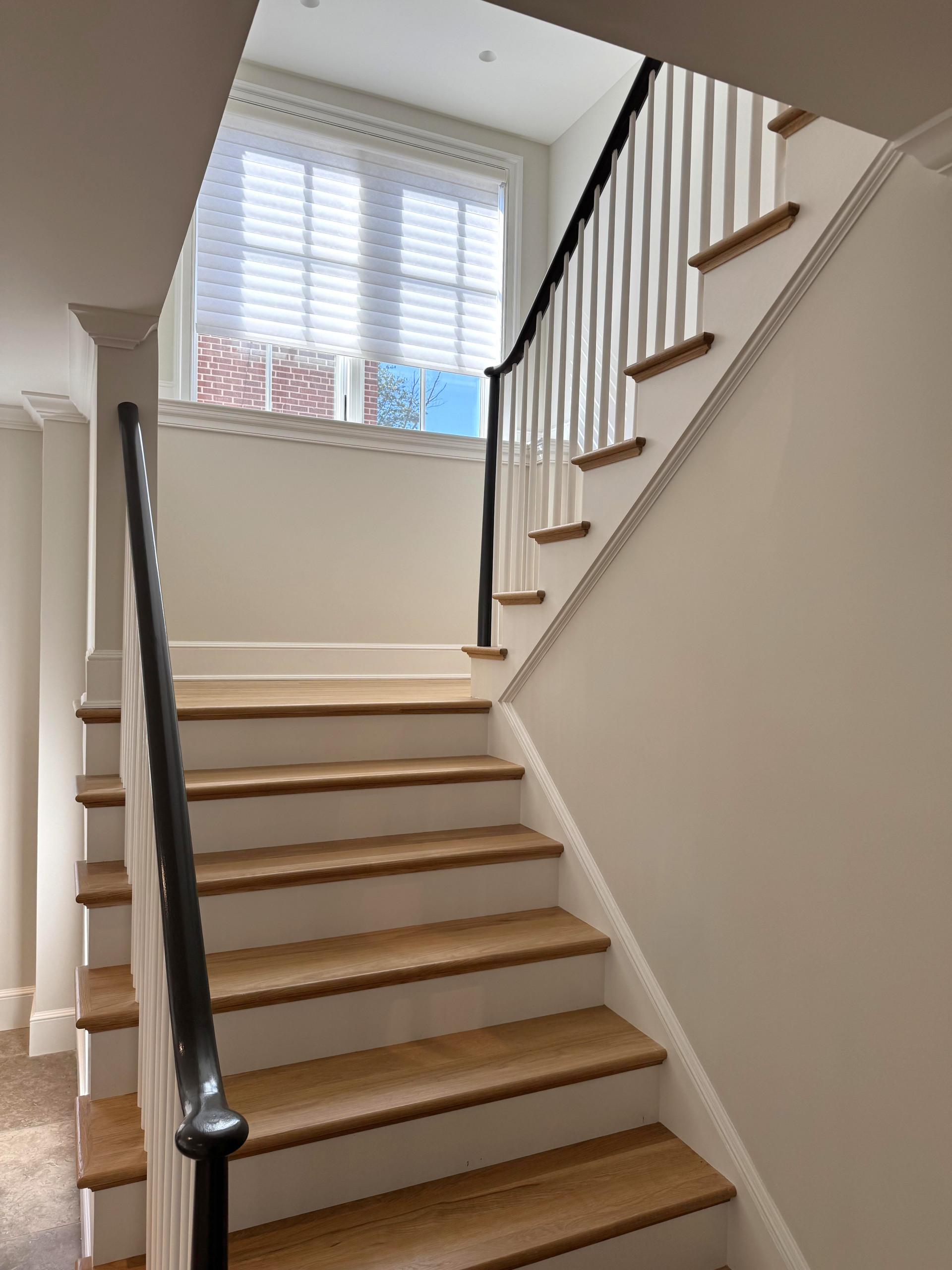 142_Airy Staircase with Over the Post Balustrade, Arlington, VA