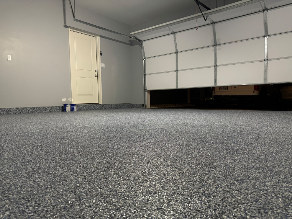 Pingree Grove, IL - Garage