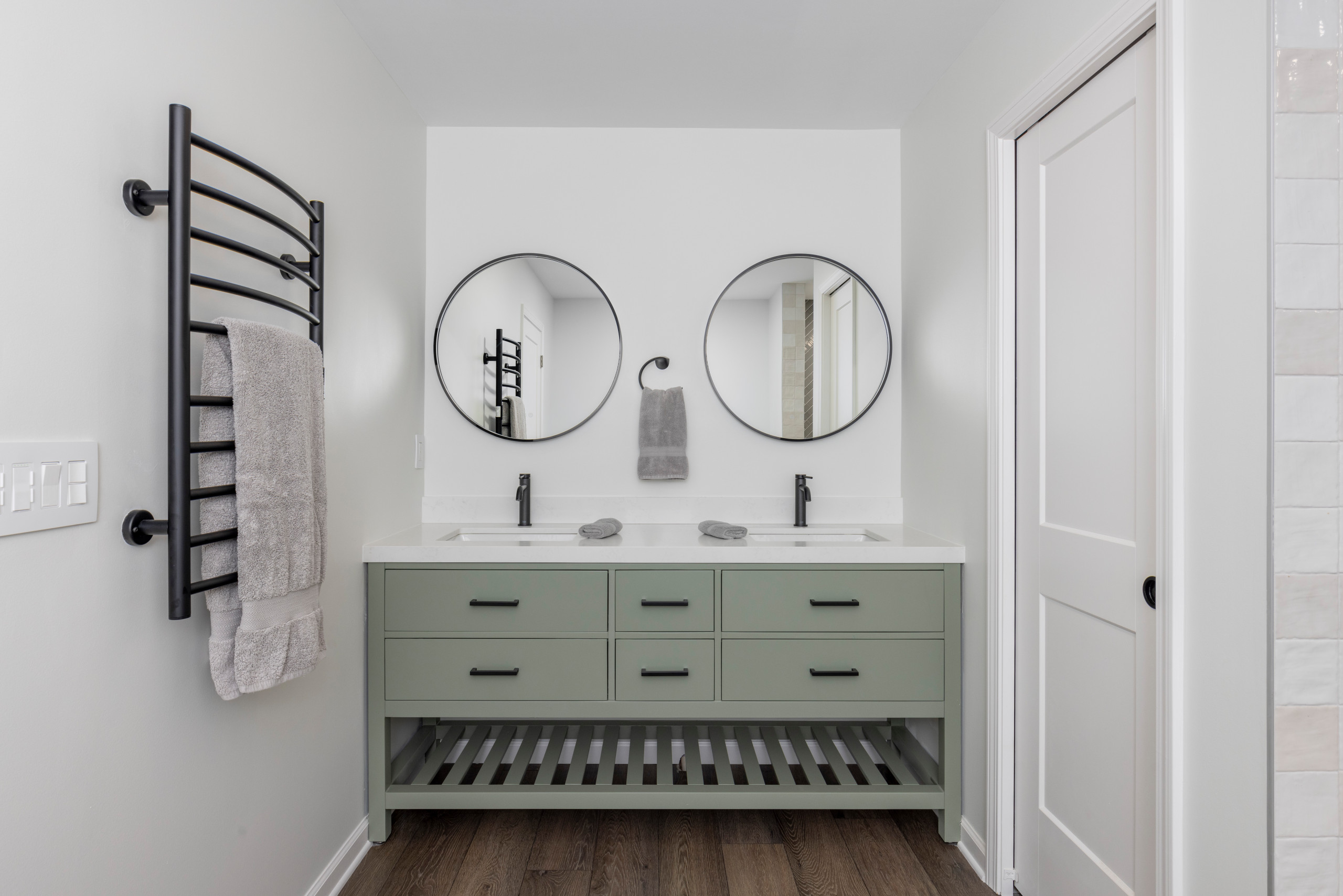 Wet Room in Chamblee