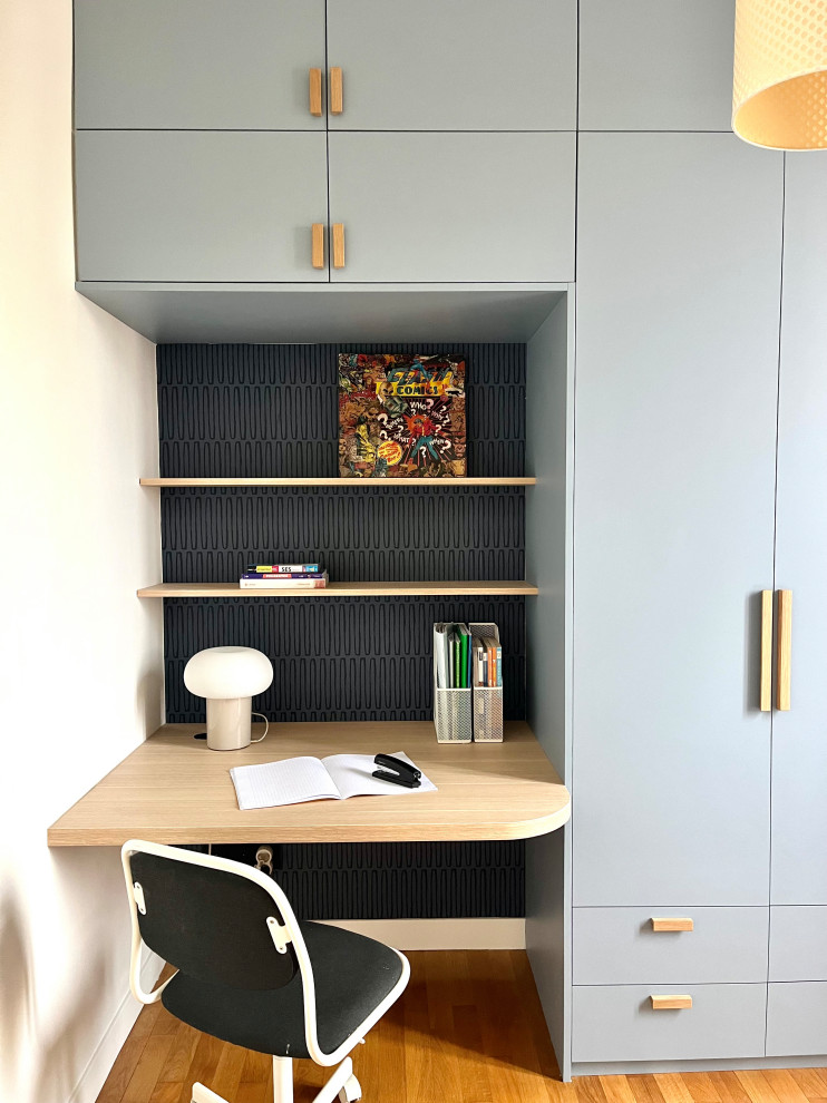 Chambre d'ado - détails du bureau