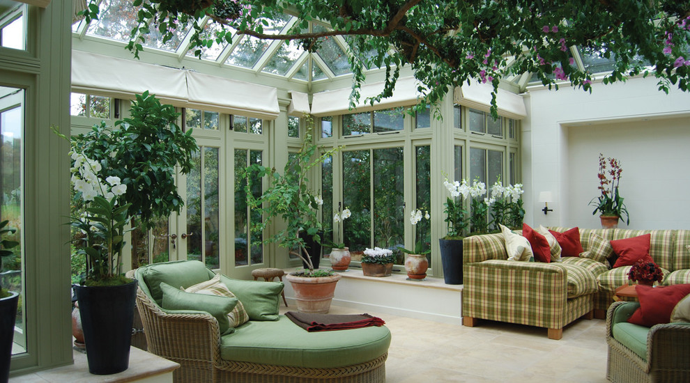 Inspiration for a traditional sunroom in Chicago.