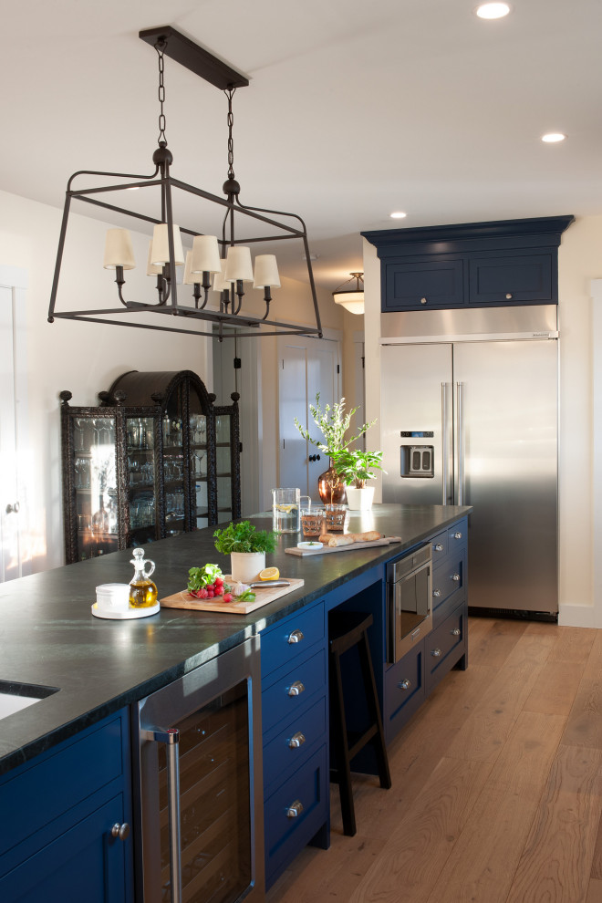 New England Farmhouse Kitchen - Farmhouse - Kitchen - Boston - by ...