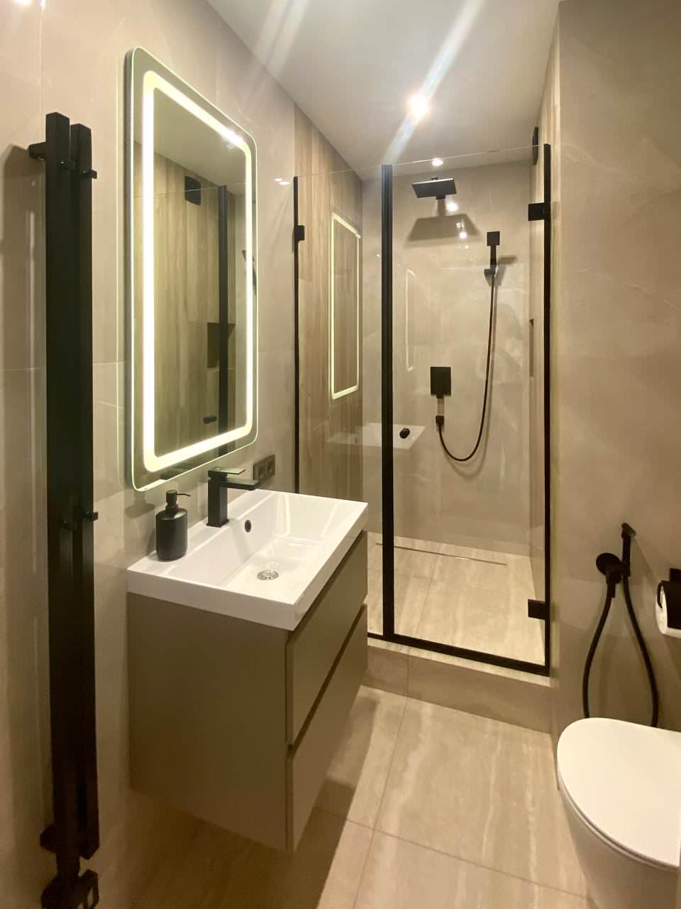 Проект трехкомнатной квартиры в Саратове. Реализация за 6 млн.