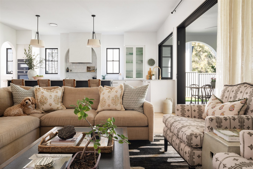 Design ideas for a mediterranean living room in Brisbane.
