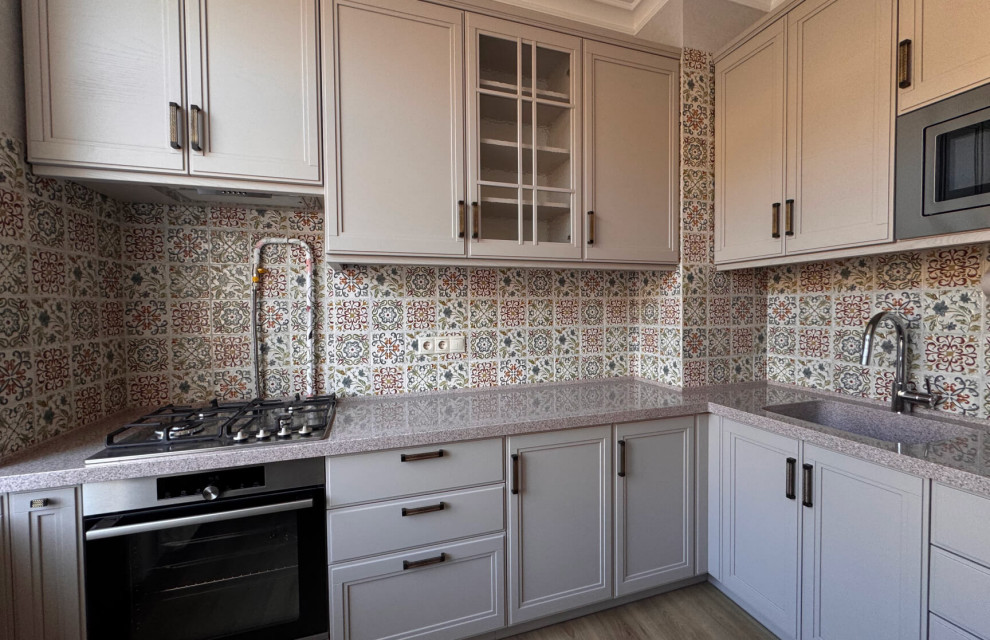 Кухня Фреда из массива дерева в цвете Экрю