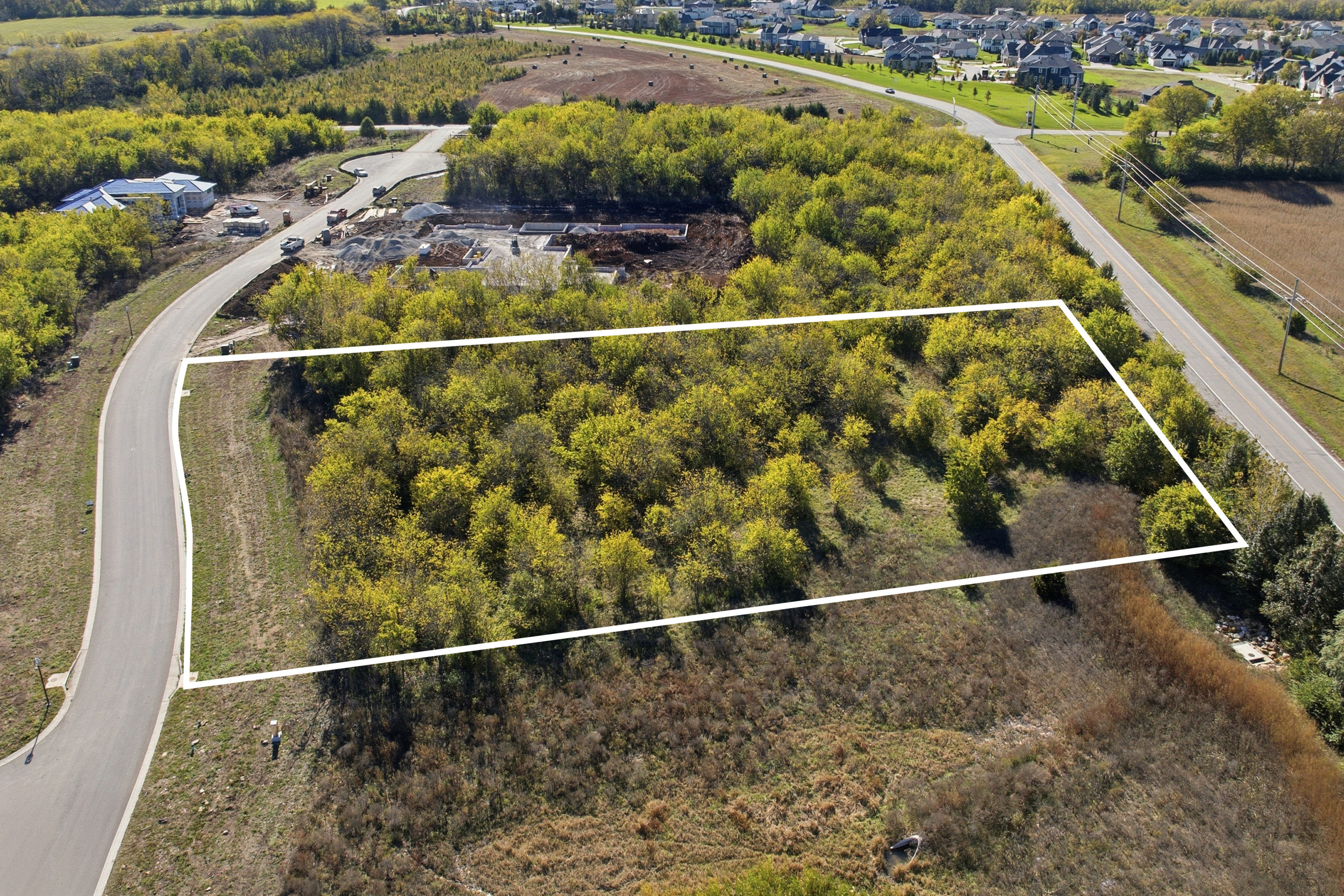 Loch Lloyd Blue Valley, Lot 1, $750,000 - Available