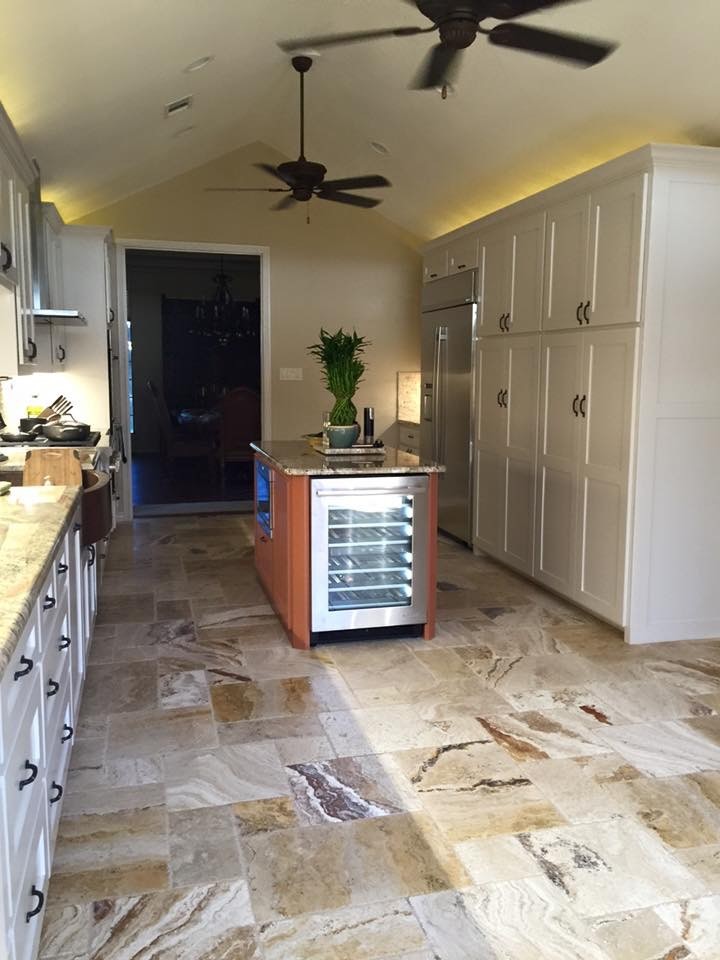 Home design - large transitional home design idea in Dallas