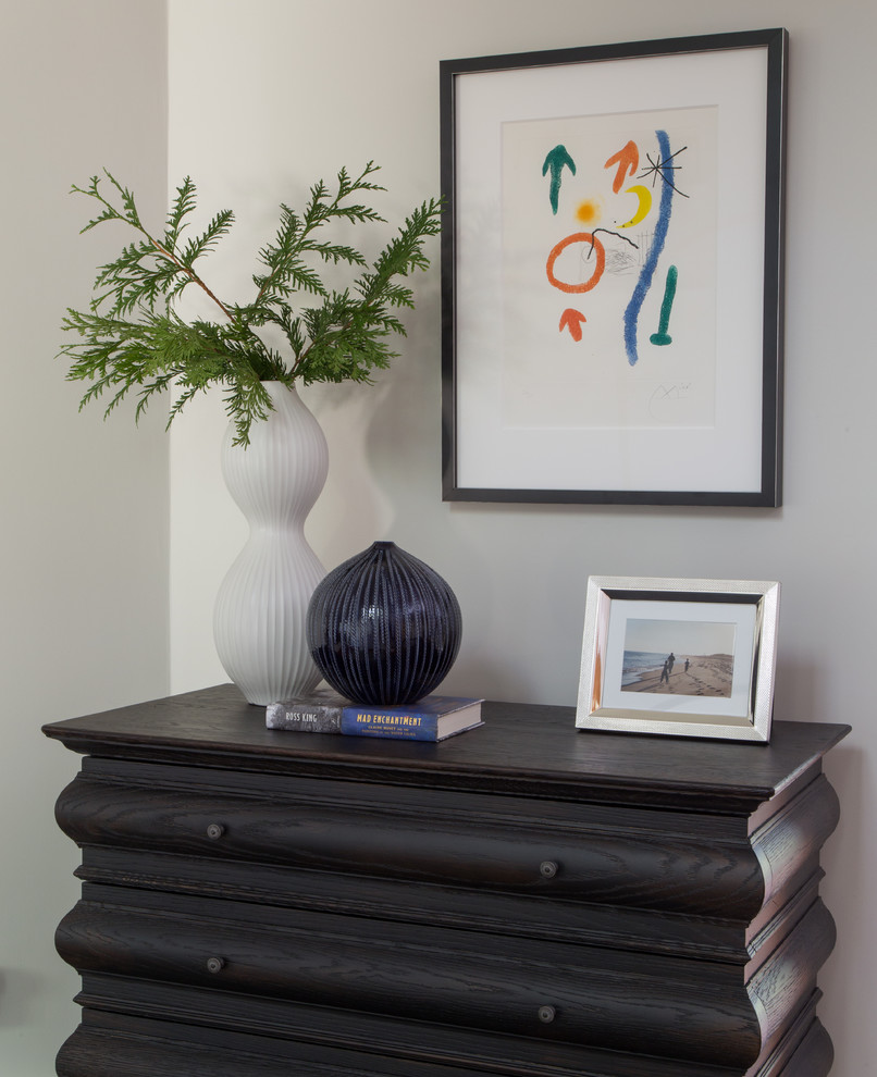 Photo of a mid-sized contemporary hallway in Salt Lake City with grey walls.