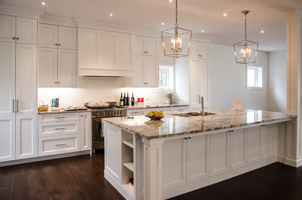 Photo of an expansive kitchen in Toronto.