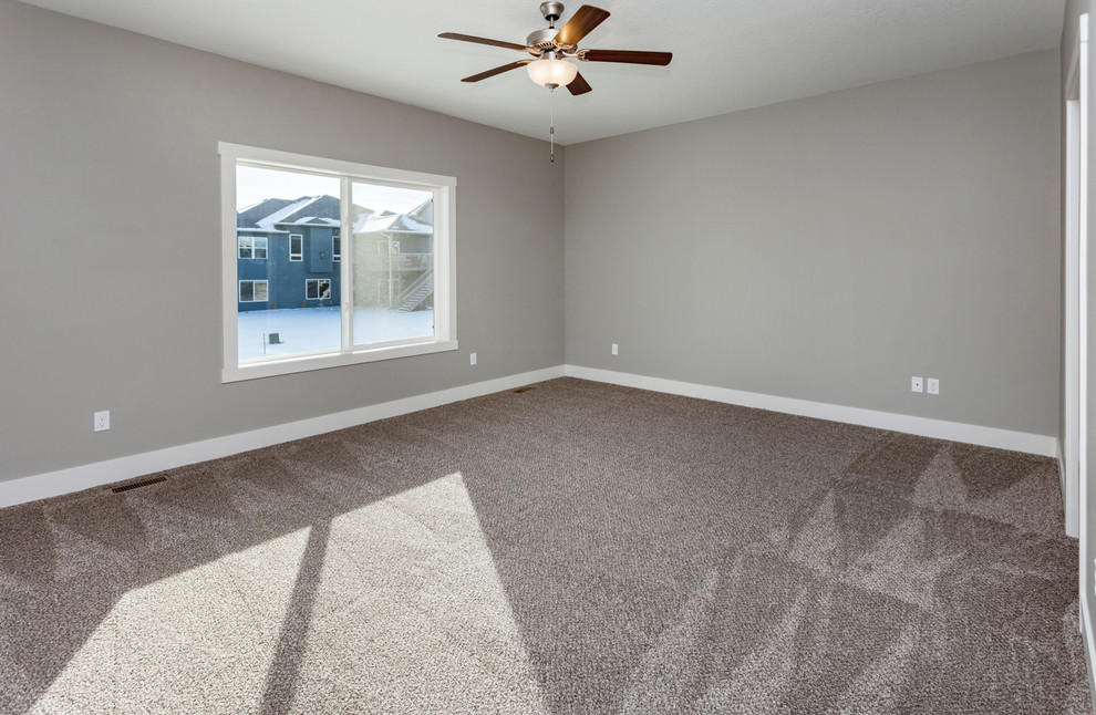 Home design - transitional home design idea