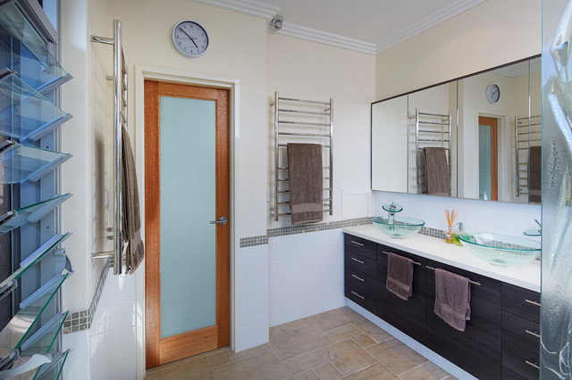 Mount Hawtorn modern-badezimmer