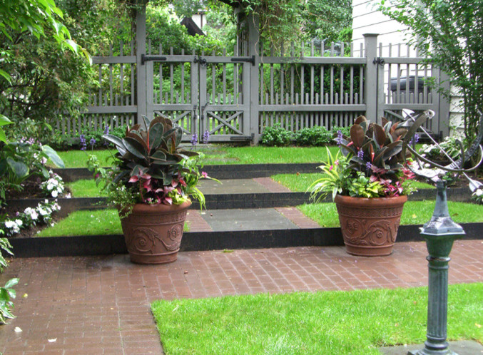 Container Gardens, Planters, Urns, Window Boxes