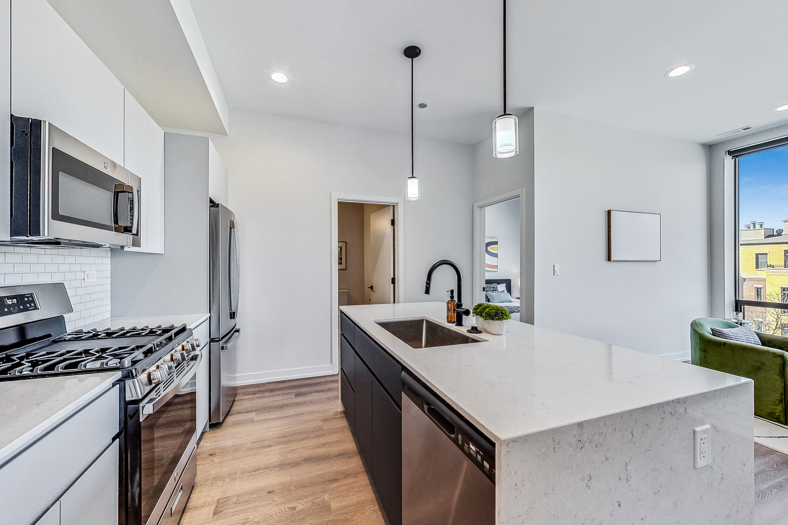 Low Line Commons Phase 2  | Model Unit 407 Staging
