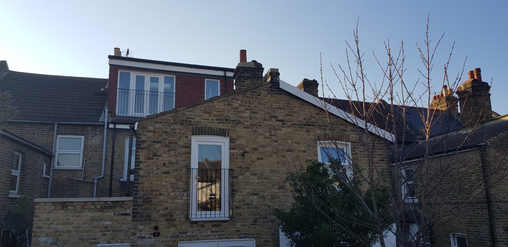 Side return kitchen extension with loft conversion and full internal renovation