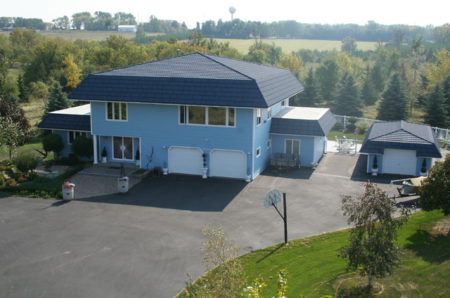 Blue Roof near Marshfield nyklassisk-hus-og-facade