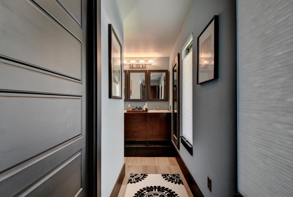Example of a transitional bathroom design in Austin