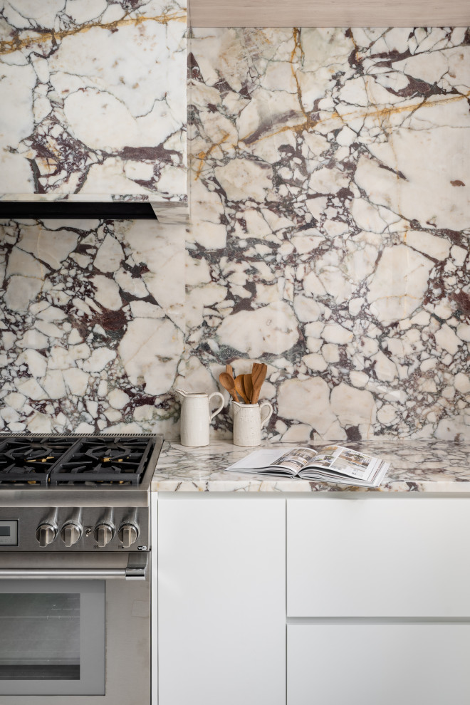 Modern Luxury Kitchen with Dramatic Marble