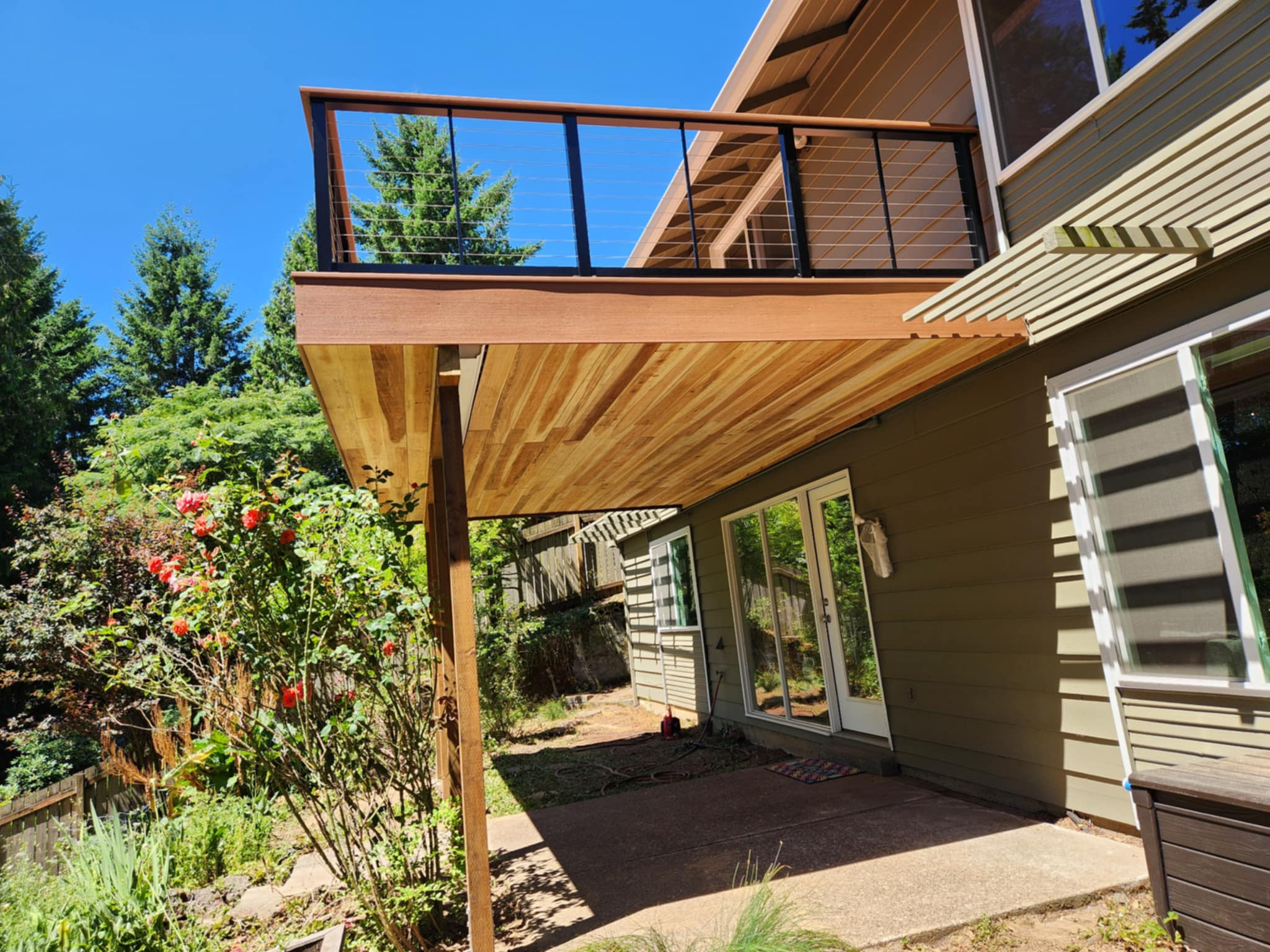 PVC Deck with cable railing and cocktail rail