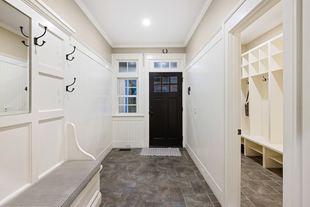 Entry and Mudroom
