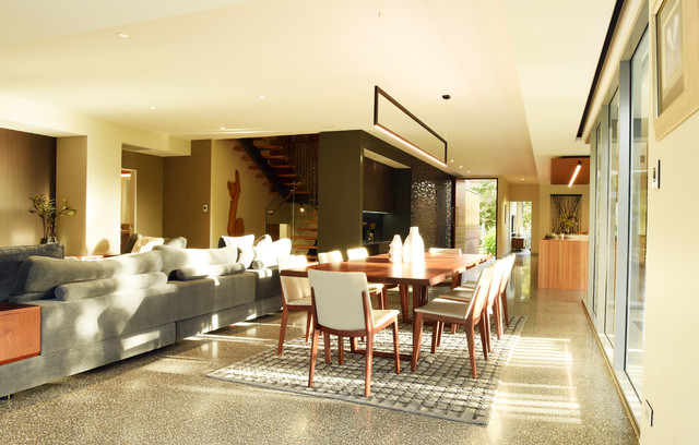 Tarragindi House contemporary-dining-room