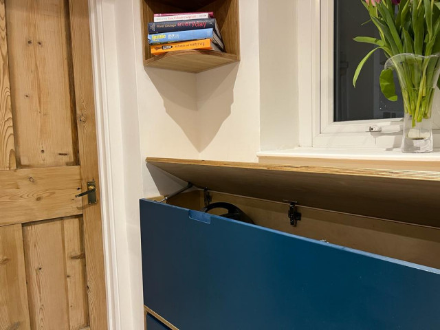 Corsham Utility rustikt-bryggers