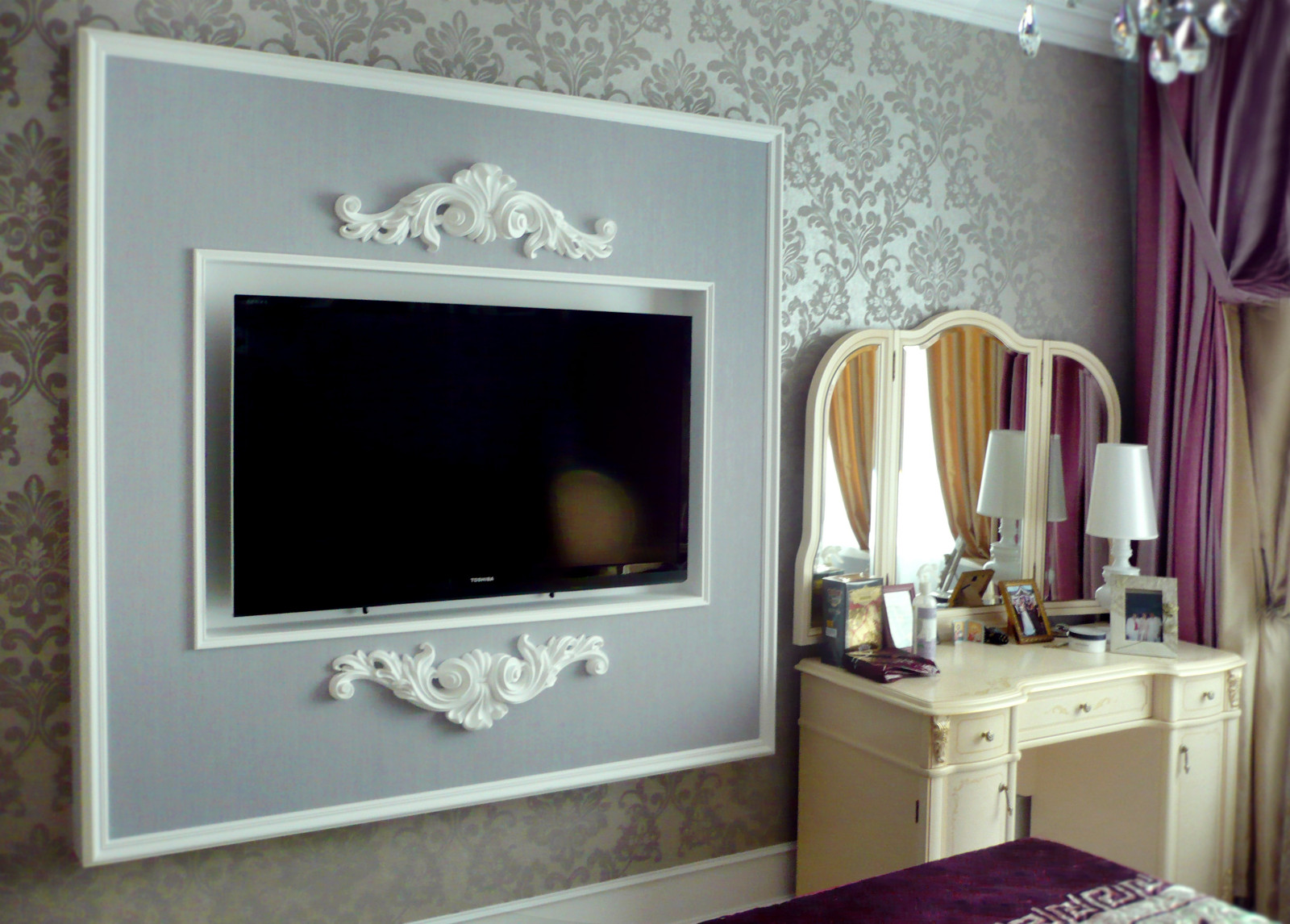 Мебель и аксессуары для спальни.