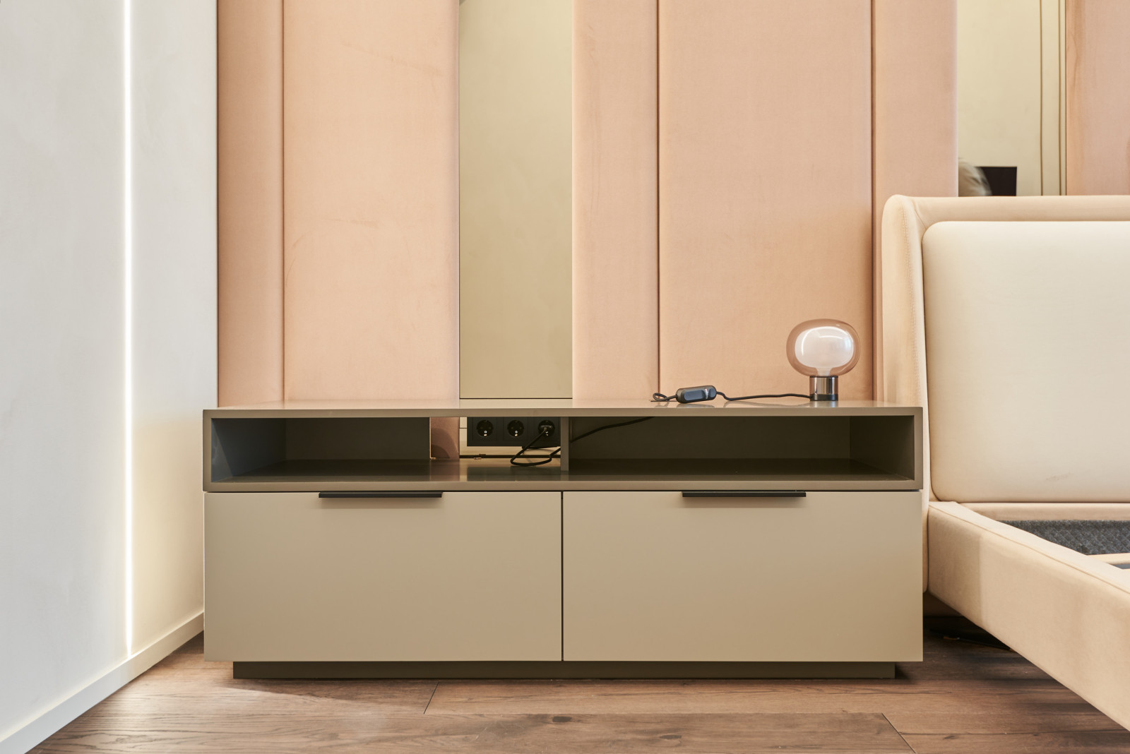 Смольный проспект