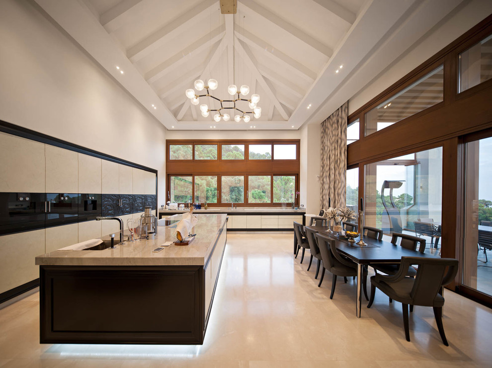 Дом с видом на Гибралтар