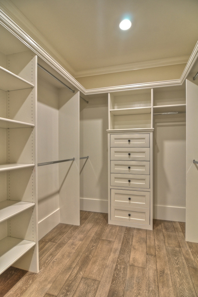 Home design - traditional home design idea in Orange County