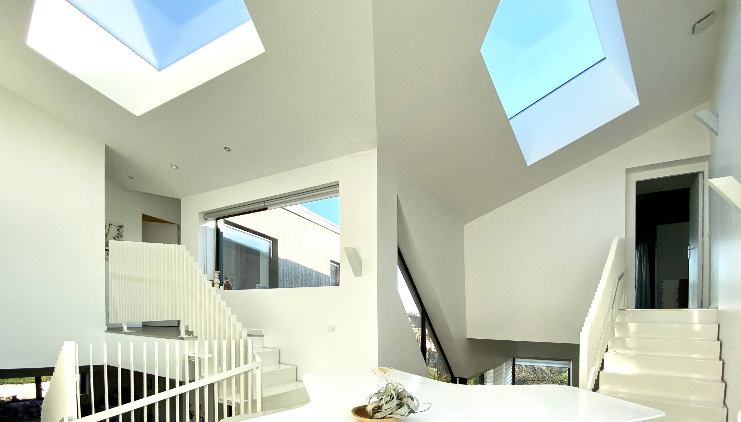 Construction d'une maison et mobilier sur-mesure