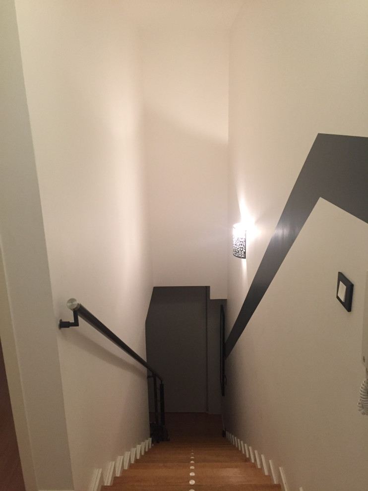 Need ideas for dead space above the stairs