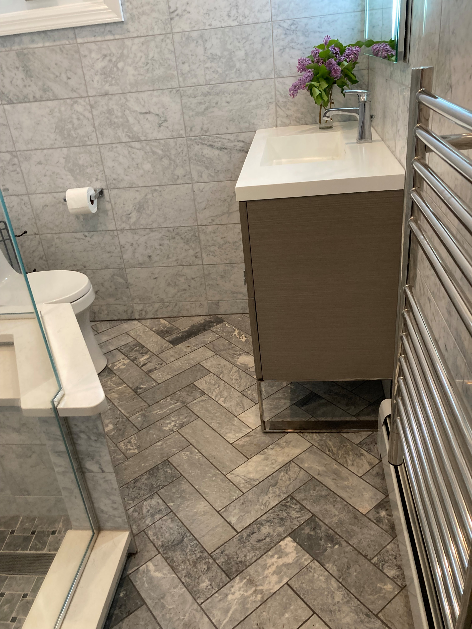 BATHROOMS REIMAGINED